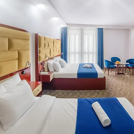 Denis Hotel Tbilisi Exterior photo
